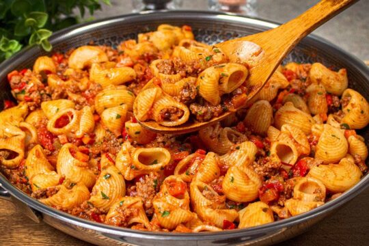 Nigdy nie jadłam tak pysznego makaronu! Jest po prostu szybki i niesamowicie pyszny!