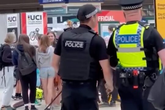 Atak nożownika w Wielkiej Brytanii. To brytyjski obywatel