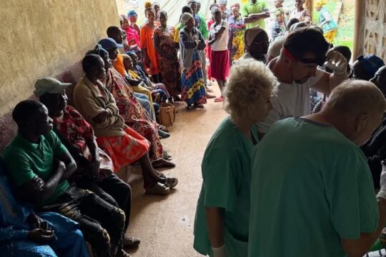 "Bardzo szybko po okolicy rozeszła się wieść, że jesteśmy. Codziennie przybywało...