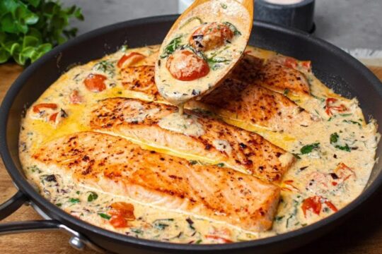 Nigdy wcześniej nie jadłam tak pysznej ryby! Szybkie, proste i niesamowicie smaczne!