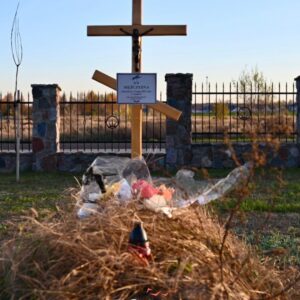 Od 2021 roku na granicy polsko-białoruskiej zmarły 103 osoby. Niemal 30 zostało pochowanych w Polsce. Groby z ...