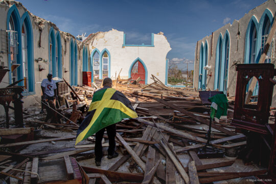 Po przejściu huraganu Melissa, najpotężniejszego w historii Jamajki, krajobraz ...