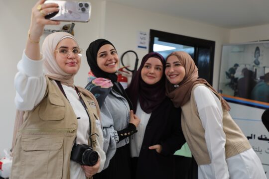 Rok temu doszły do nas  niespodziewane i smutne wieści – nasze Centrum GLOW w Bejrucie zniszczył izr...