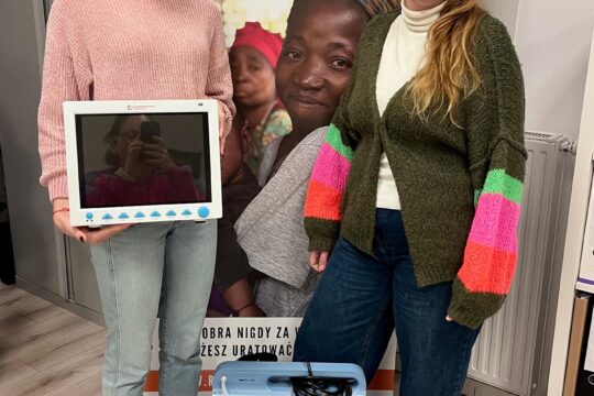 Sprzęt medyczny dostarczony do Bagandou...