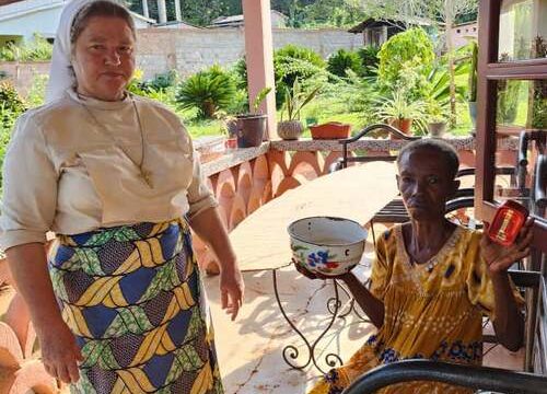 W Światowym DNIU UBOGICH polecamy Waszej uwadze pacjentów polskiej misjonarki w Kamerunie, która od wielu już ...