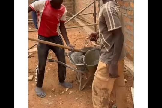 Od lat w Bocaranga w Republice Środkowoafrykańskiej działa gimnazjum i liceum....