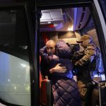 Uwolnieni białoruscy więźniowie w Warszawie

W nocy do Warszawy przyjechało pona...