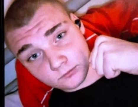 Zaginął
Filip Kaczmarczyk, lat 15
#nowysącz #małopolskie #kraków #starysącz #wie...