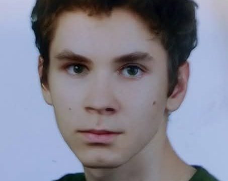 Zaginął
Kamil Czeszejko-Sochacki, lat 17
#legnica #dolnośląskie 
#policjaLegnica...