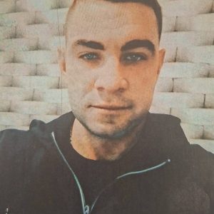 Zaginął
Paweł Czarnota, lat 35
#klewki
#zagranica
#niemcy
#zagłębie_ruhry
#nider...